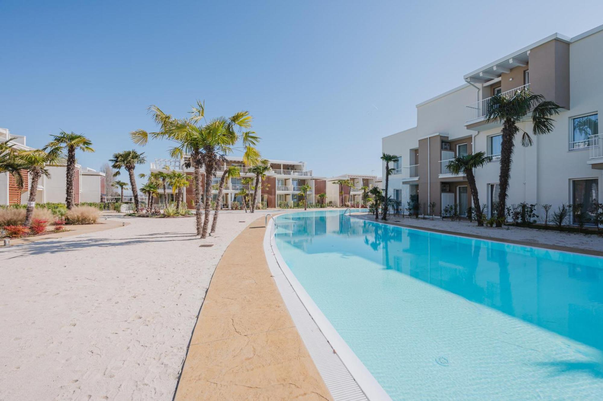 Wave Island Sange C4 Apartment *